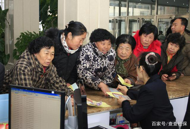 2020年农村养老保险出新规，注意这三个优点，农民千万别吃亏
